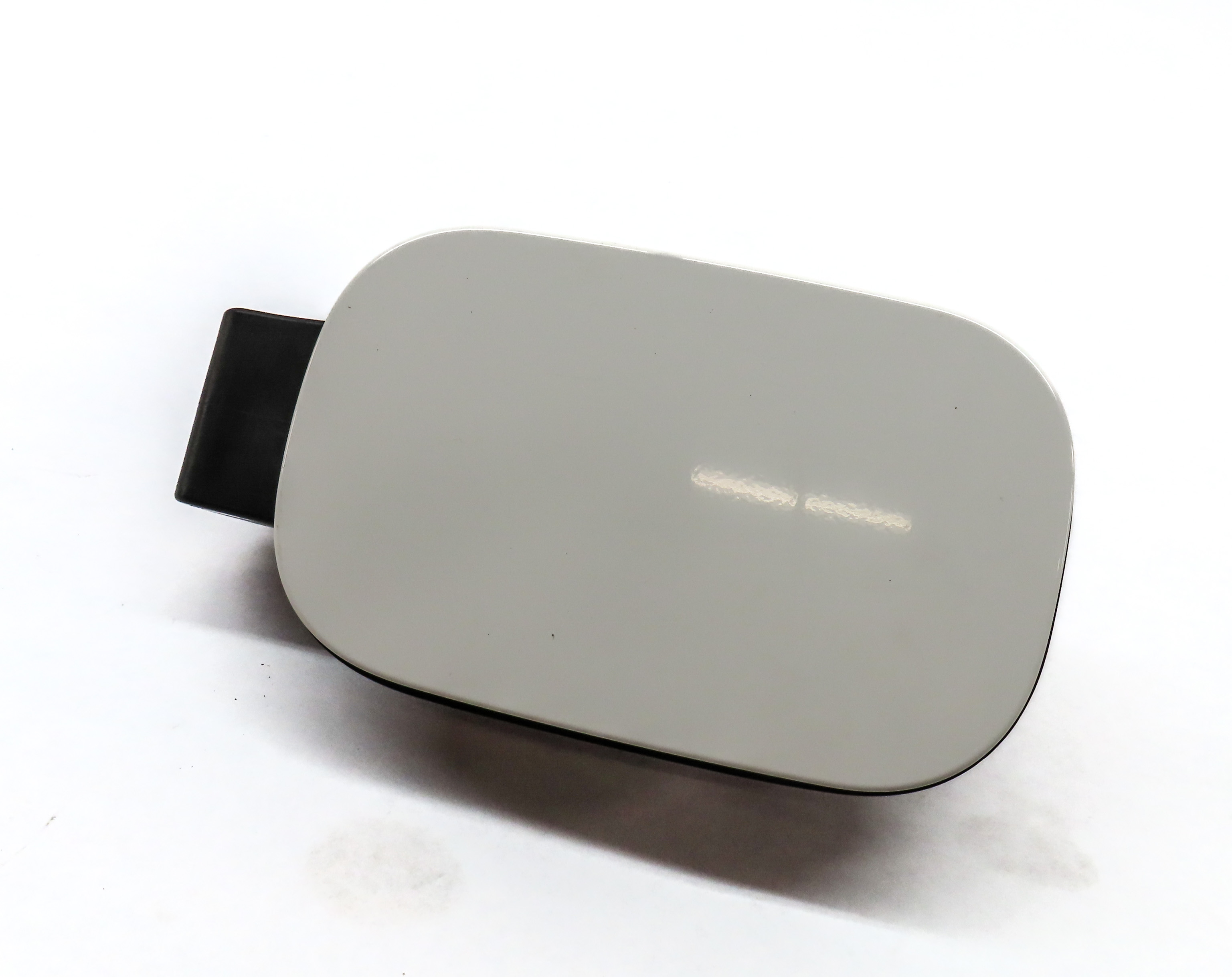 05-16 LR3 LR4 RANGE ROVER SPORT L320 FUEL TANK DOOR w/ HOUSING ASSEMBLY (White) — exact item pictured